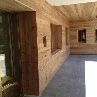 Holzverkleidung in Altholz
